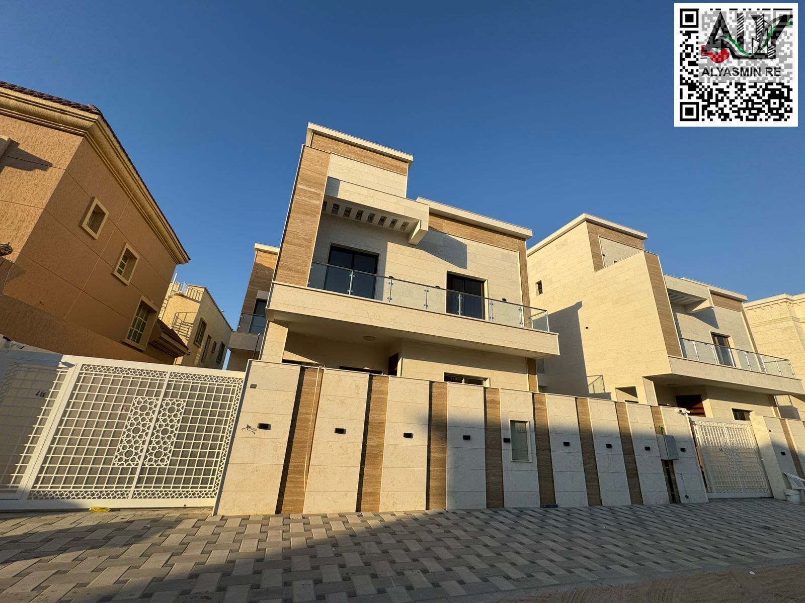 Villa for sale in Al Yasmine with easy payment, one of the most beautiful areas in the Emirate of Ajman, freehold for all nationalities,
