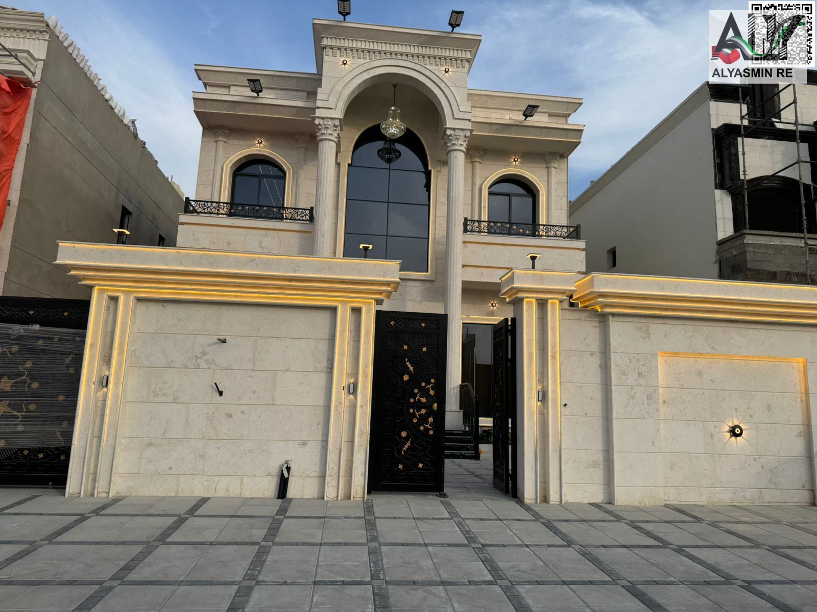 Elegant Villa for Sale with Private Roof | Prime Location | Freehold for All Nationalities | Golden Visa Eligible