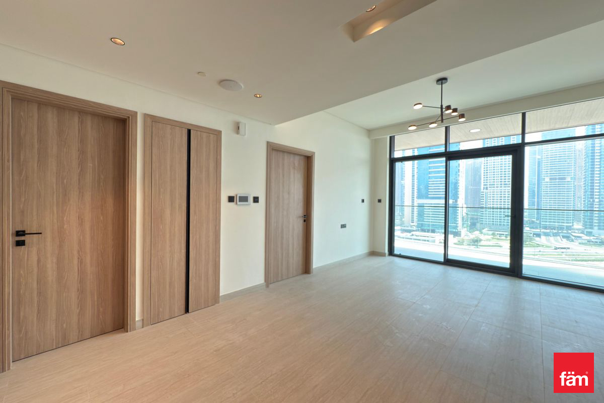 Bright | High Floor | Biggest Layout | Luxury