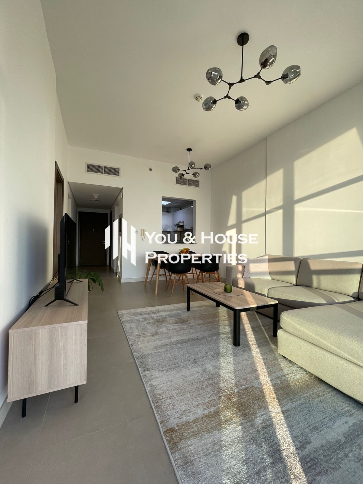 Modern Furnished 1 Bed | Spacious & Bright I Prime Living
