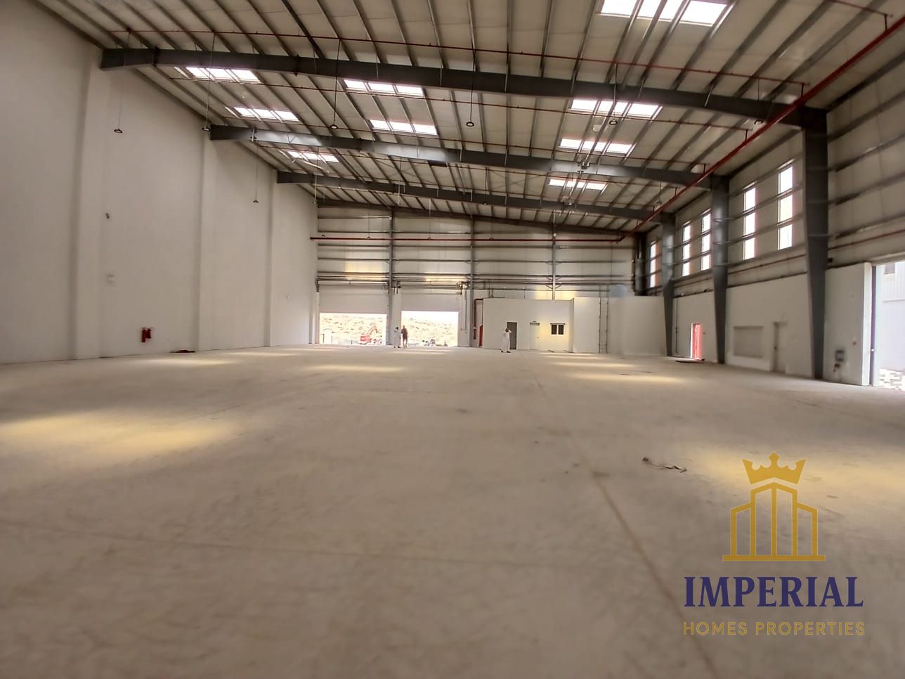 Warehouse 38046 sq ft + 500 kW electricity