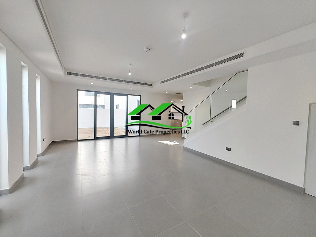 Double Corner Prime Location Ready To Move