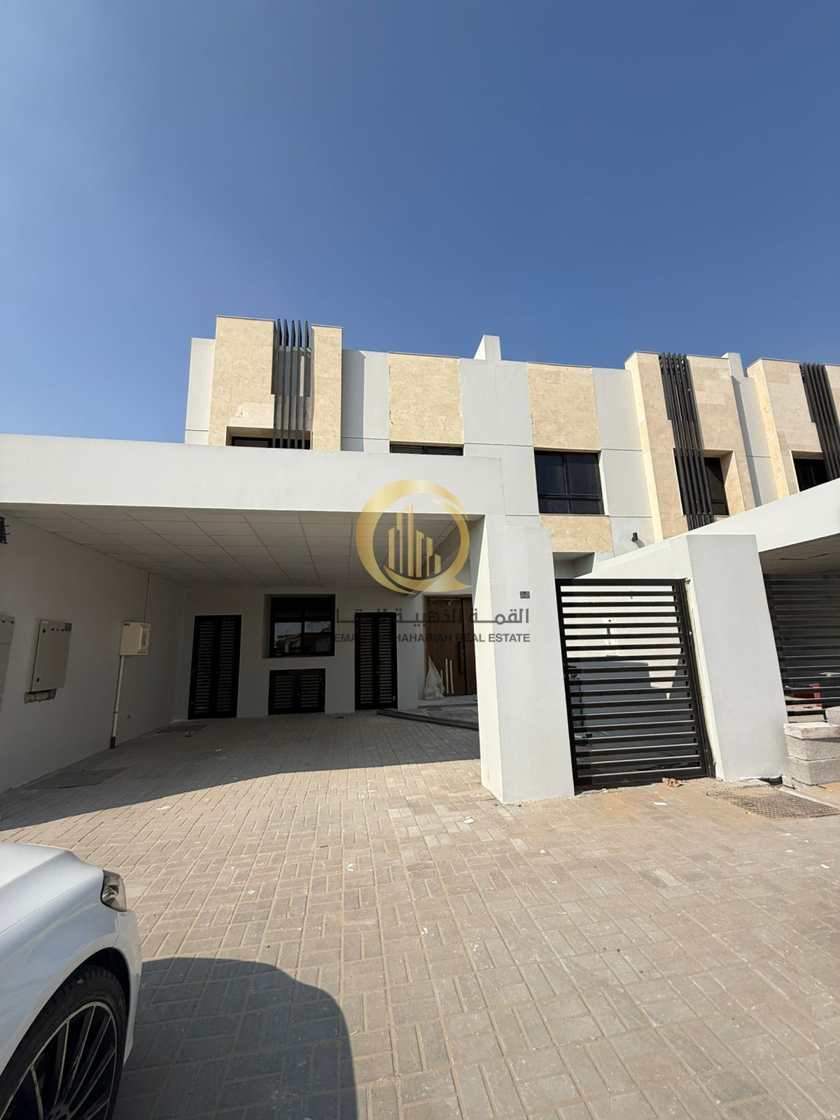 Villa for sale in City Hills Land area: 2540 sq ft Building area: 3500 sq ft The villa consists of: Ground floor: