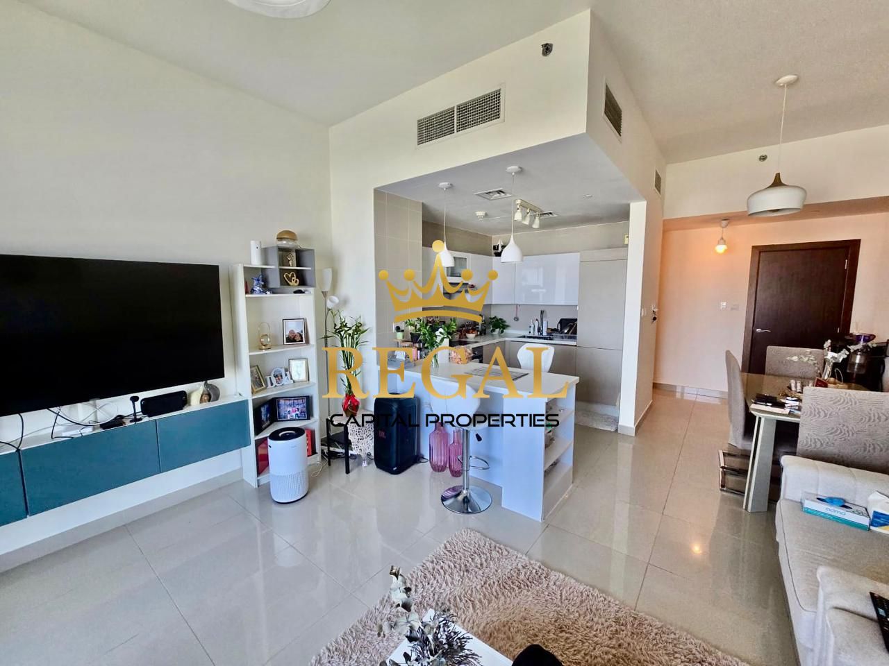 Spacious 2BR | Vacant | Fully Furnished