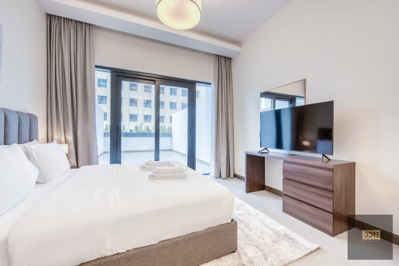 HUGE LUXURY FULLY FURNESHED