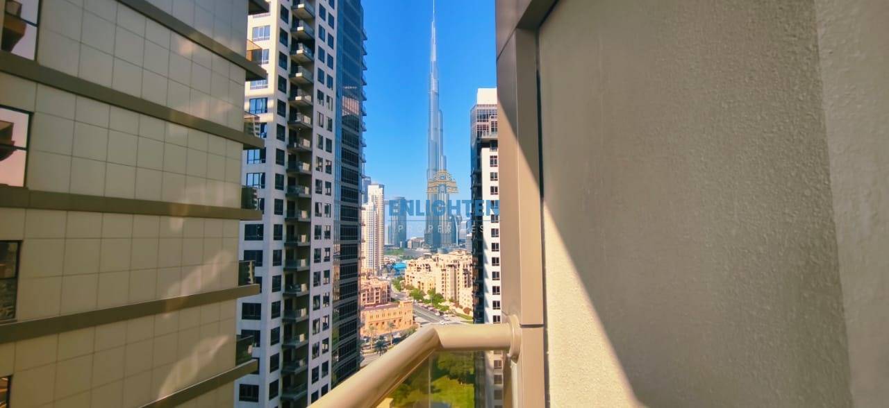 High Floor | Burj Khalifa View | Vacnat
