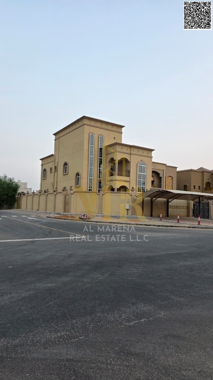 Luxury Villa for Sale in Al Mowaihat 1