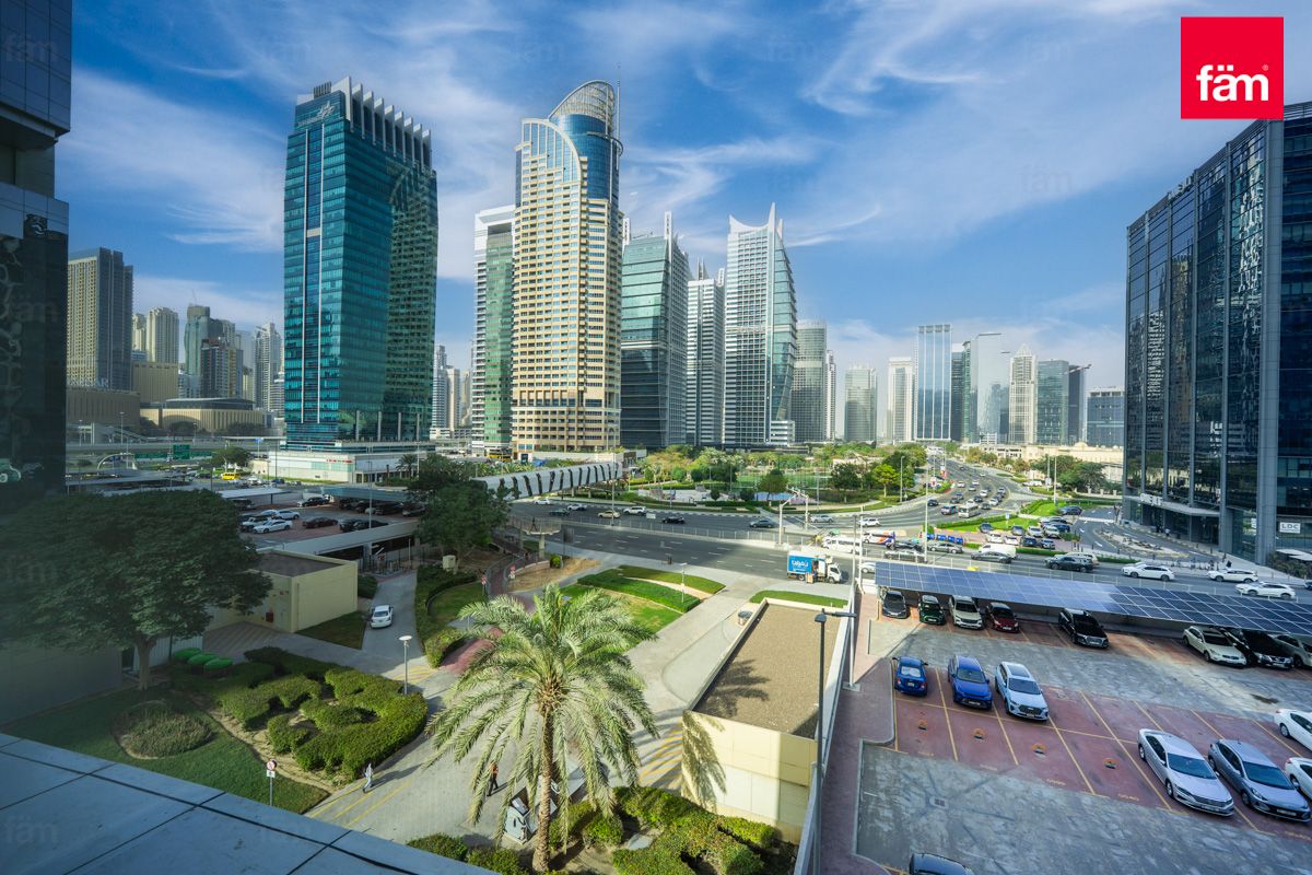 Spacious Offices | Multiple Options | JLT Expert