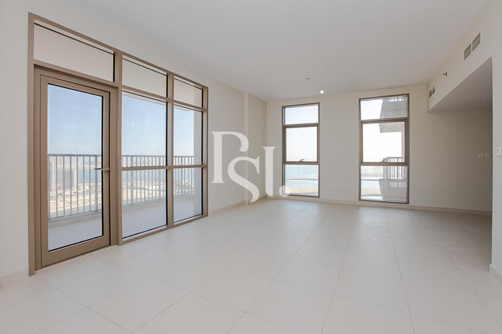 2 Balconies | Maid Room | Sea View