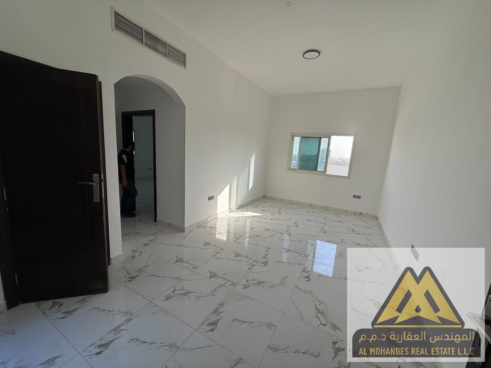 One Bedroom Apartment with Private Roof for Rent in Al Jurf 2 Master Room 2 Bathrooms Central AC Near Delta Center & Sheikh Ammar Street