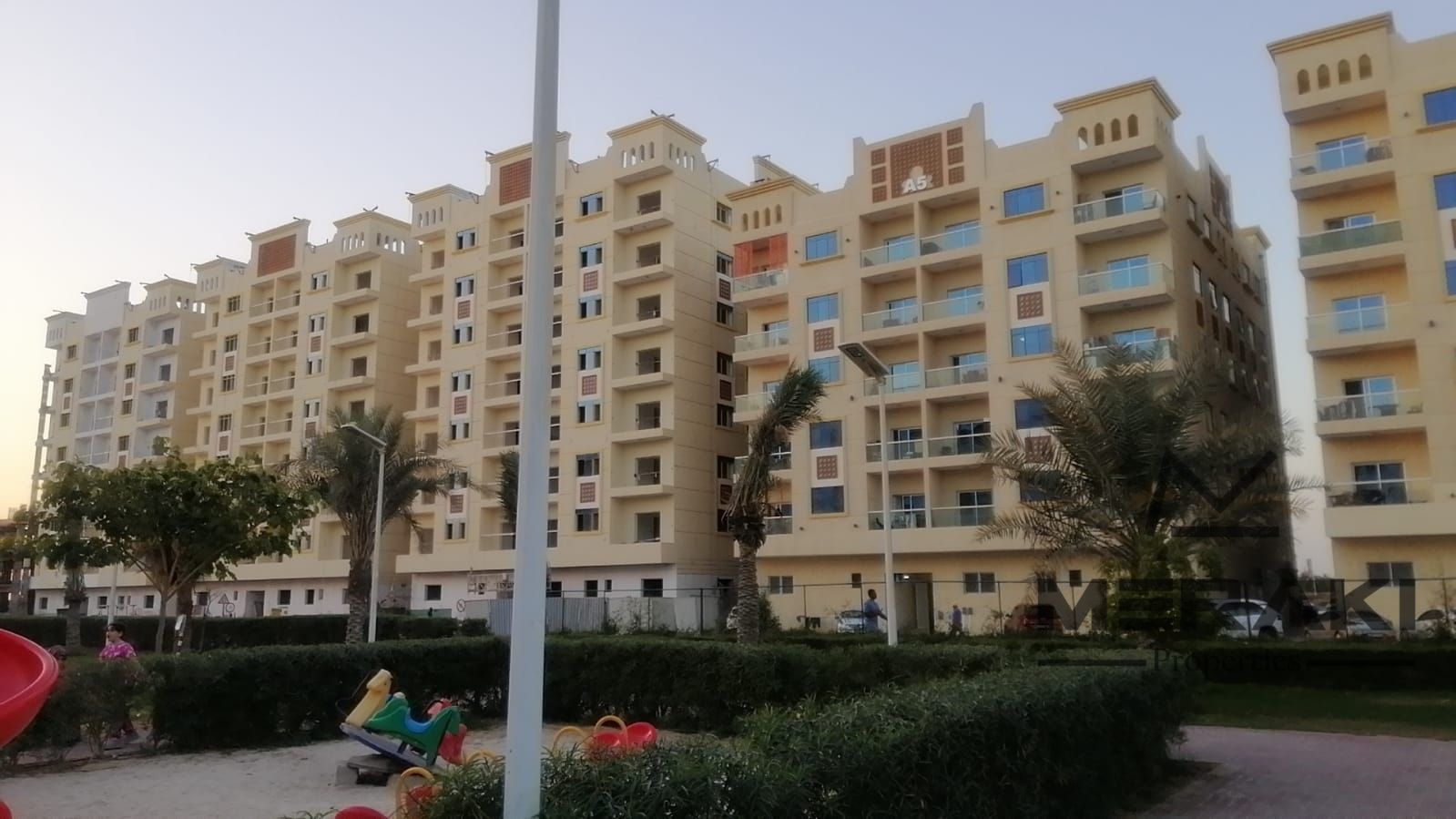 Own 2BHk Down Payment 40k+freehold all nationality