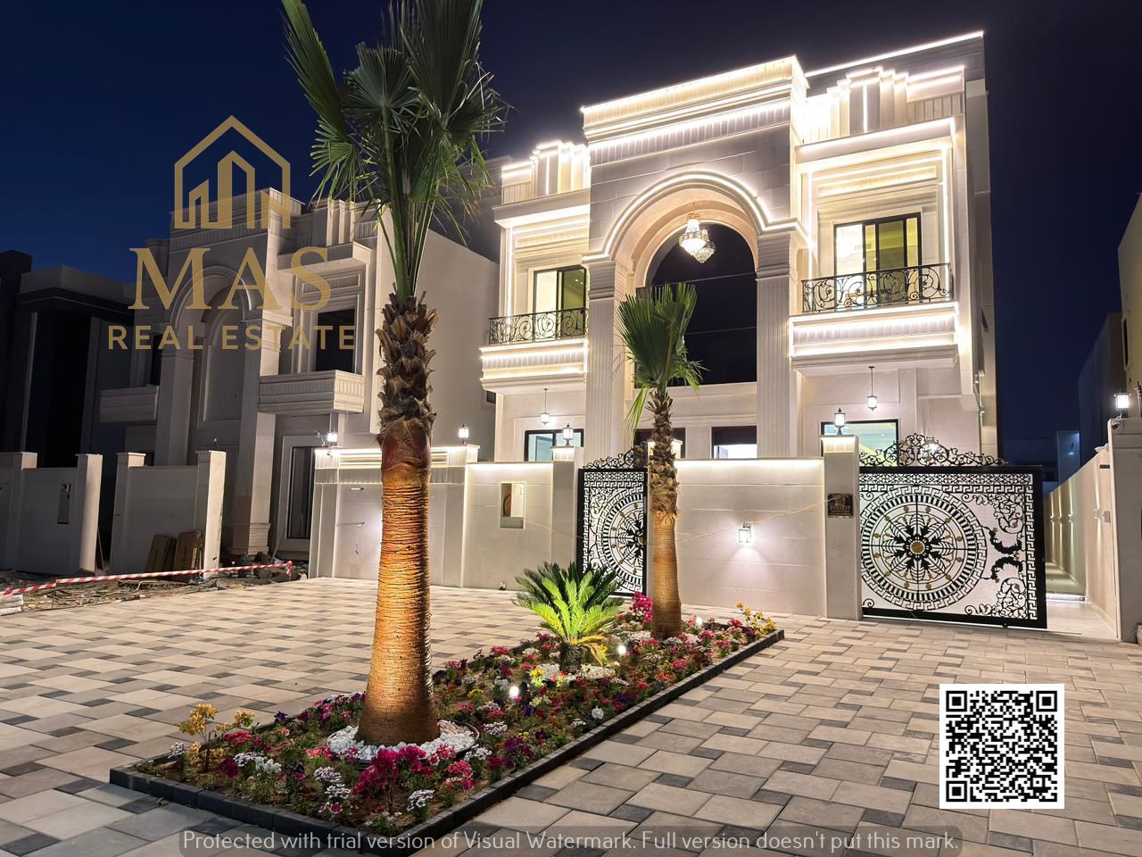 uxury classic villa | Suitable for family living and investment | Overlooking the main street