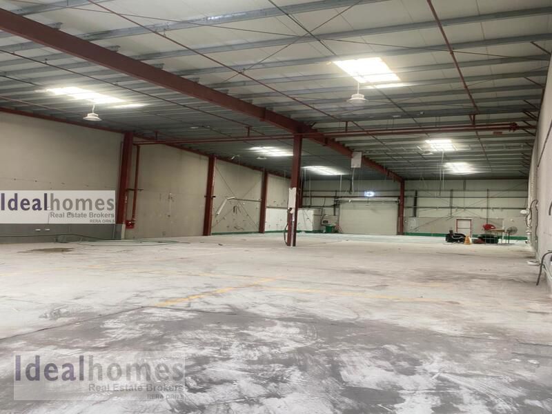 Fitted WH |75/sqft |Prime Location | Ready to Move| Corner unit