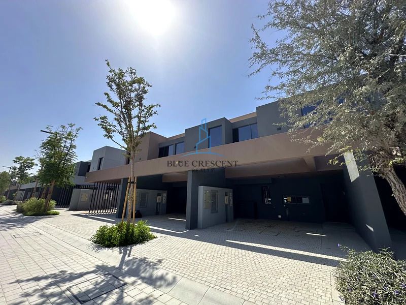 Luxury Community | Central Hub | Family-Focused Design | Hot Deal