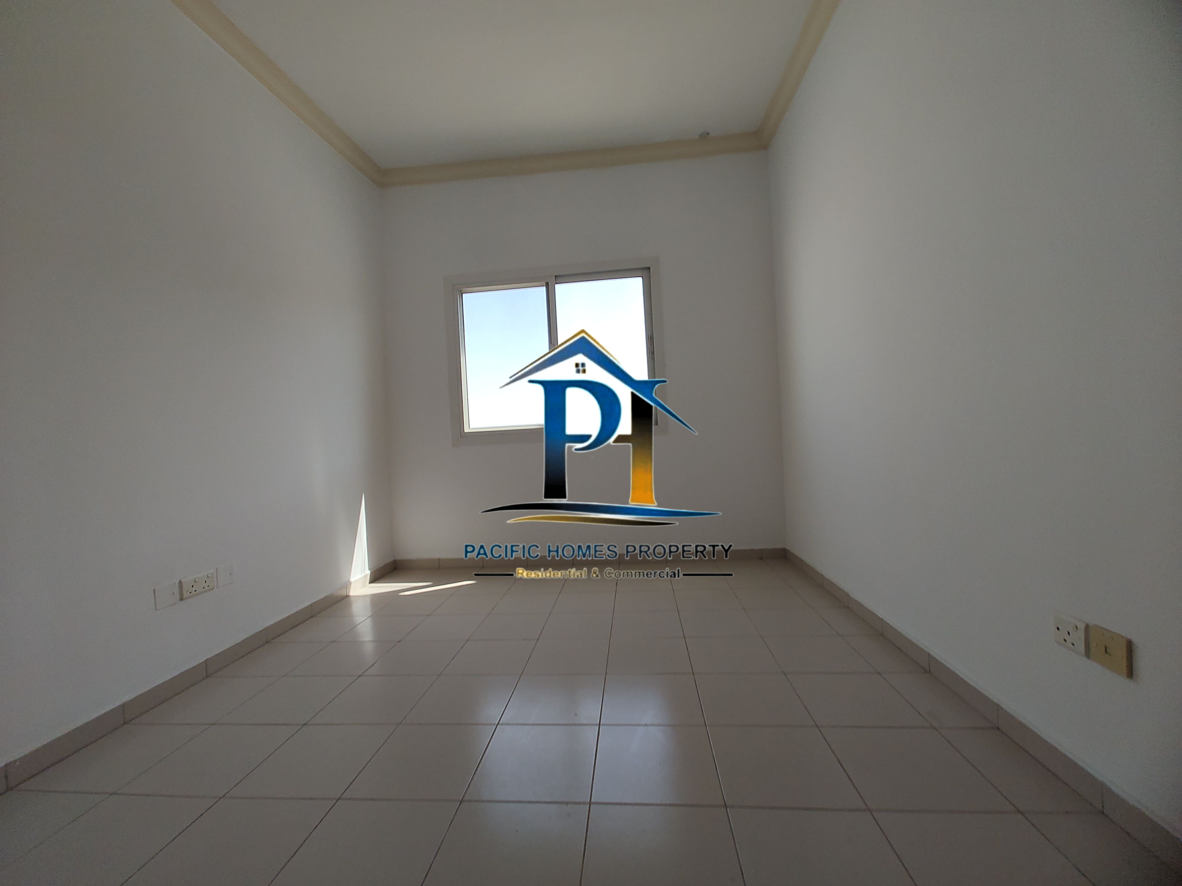 SPACIOUS AND BEAUTIFUL APARTMENT 2BHK+2BATH+ PARKING AND FREE MAINTENANCE IN 65K ONLY.