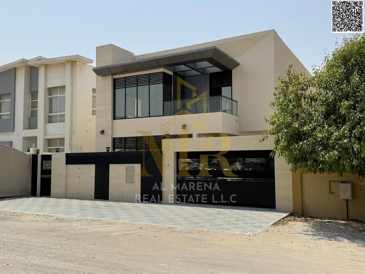 Spacious Villa for Sale in Al Rawda 2 5 Master Bedrooms | Majlis & Living Rooms | Modern Kitchen | Internal Yard