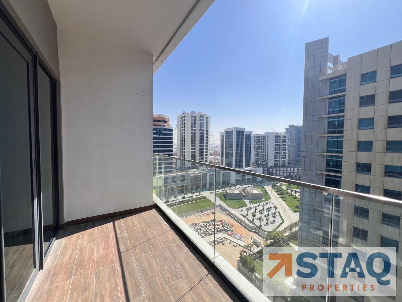 LUXURY | FULLY FURNISHED | SPACIOUS