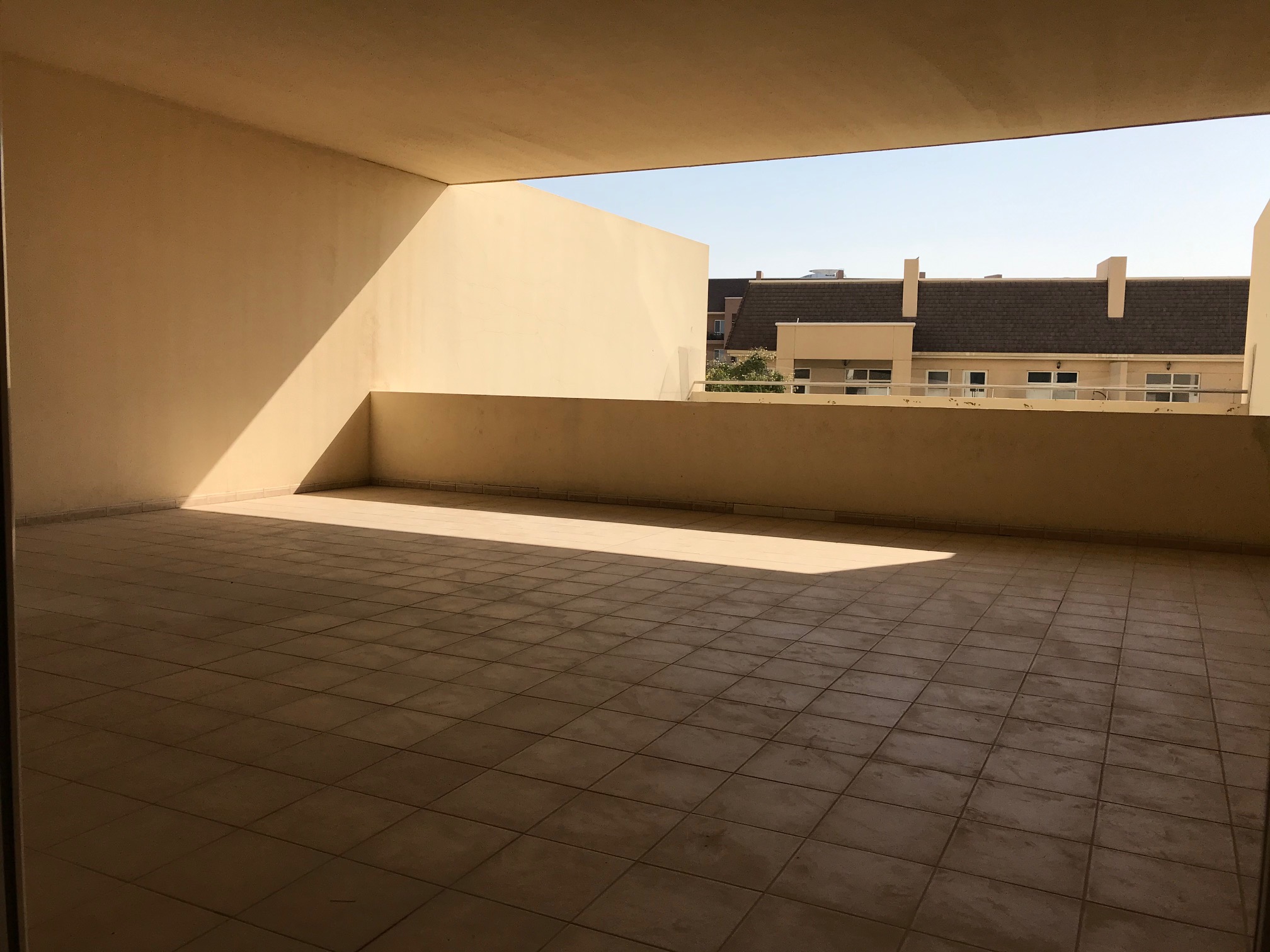 SPACIOUS | HUGE TERRACE | COMMUNITY VIEW