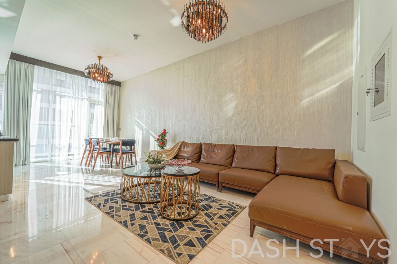 Stunning 2BR on Higher Floor in Business Bay