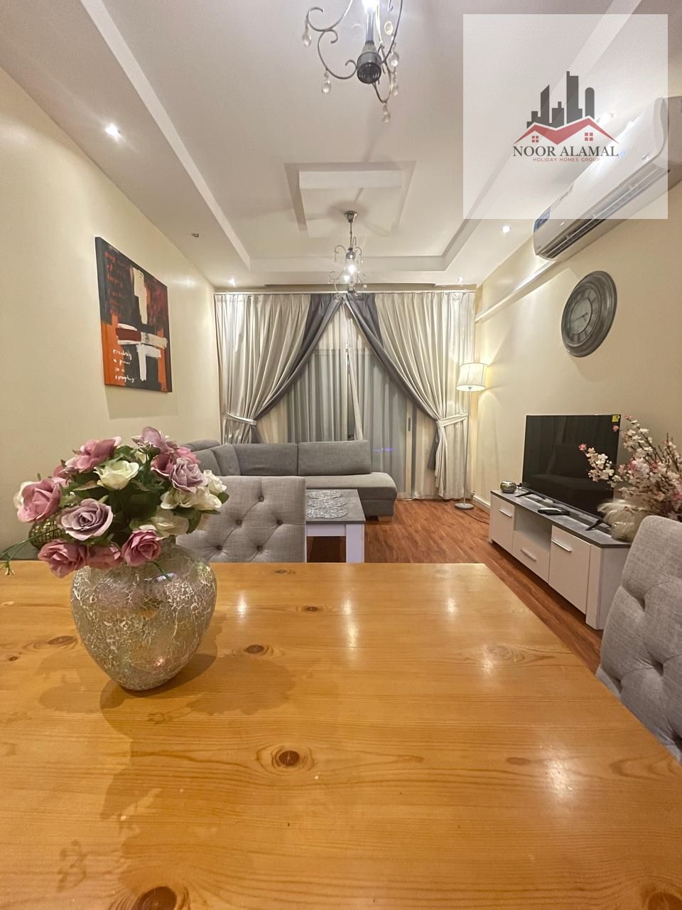 Sharjah, Al Taawun area, furnished apartment with hotel-style furnishings, second occupancy, opposite Oriana Hotel
