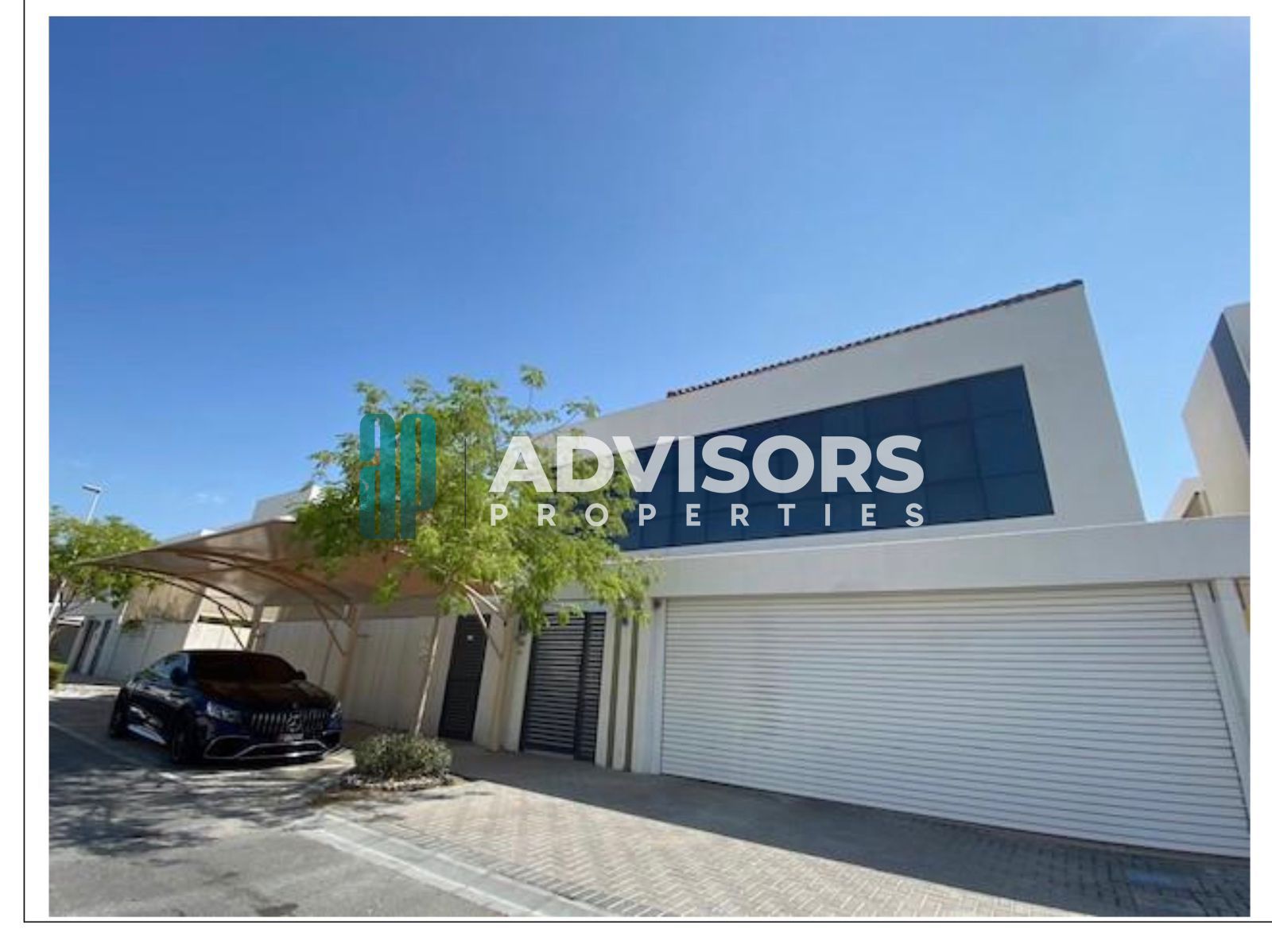 Double Row - Corner || Private Pool || Prime Location