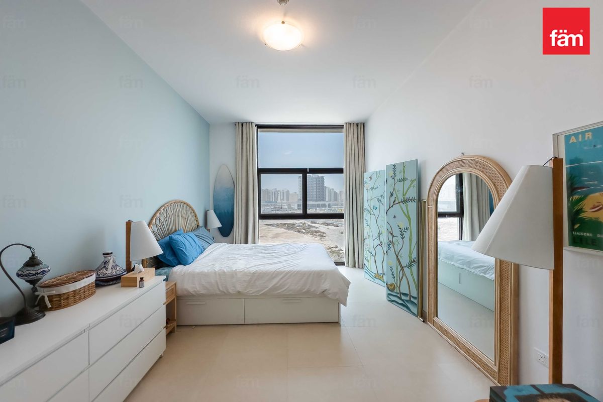 Spacious 2BHK Apartment | Prime Location | Vacant