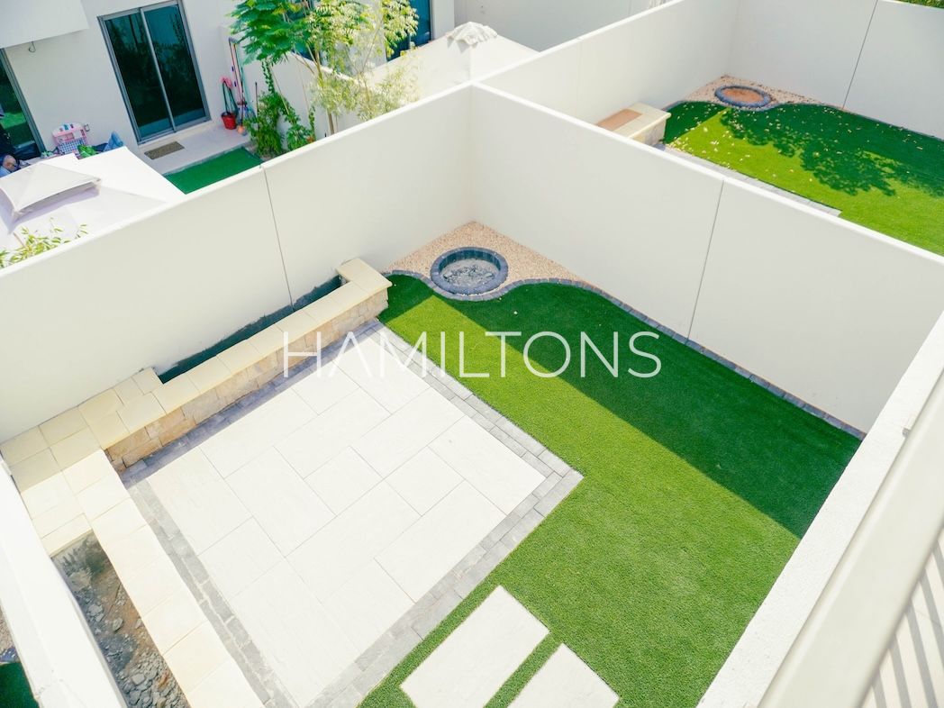 Luxury Villa | City Centre Proximity, Smart Investment | Resale