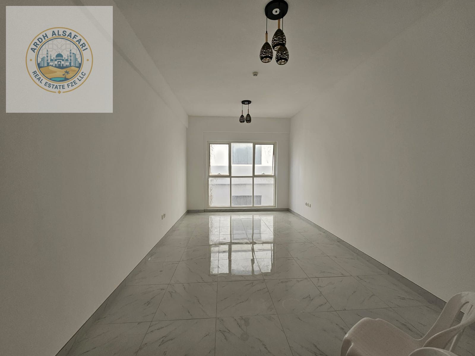 Dont miss this offer 2bhk apartment With 2bathroom one master bedroom at prime location in cheap price 50k