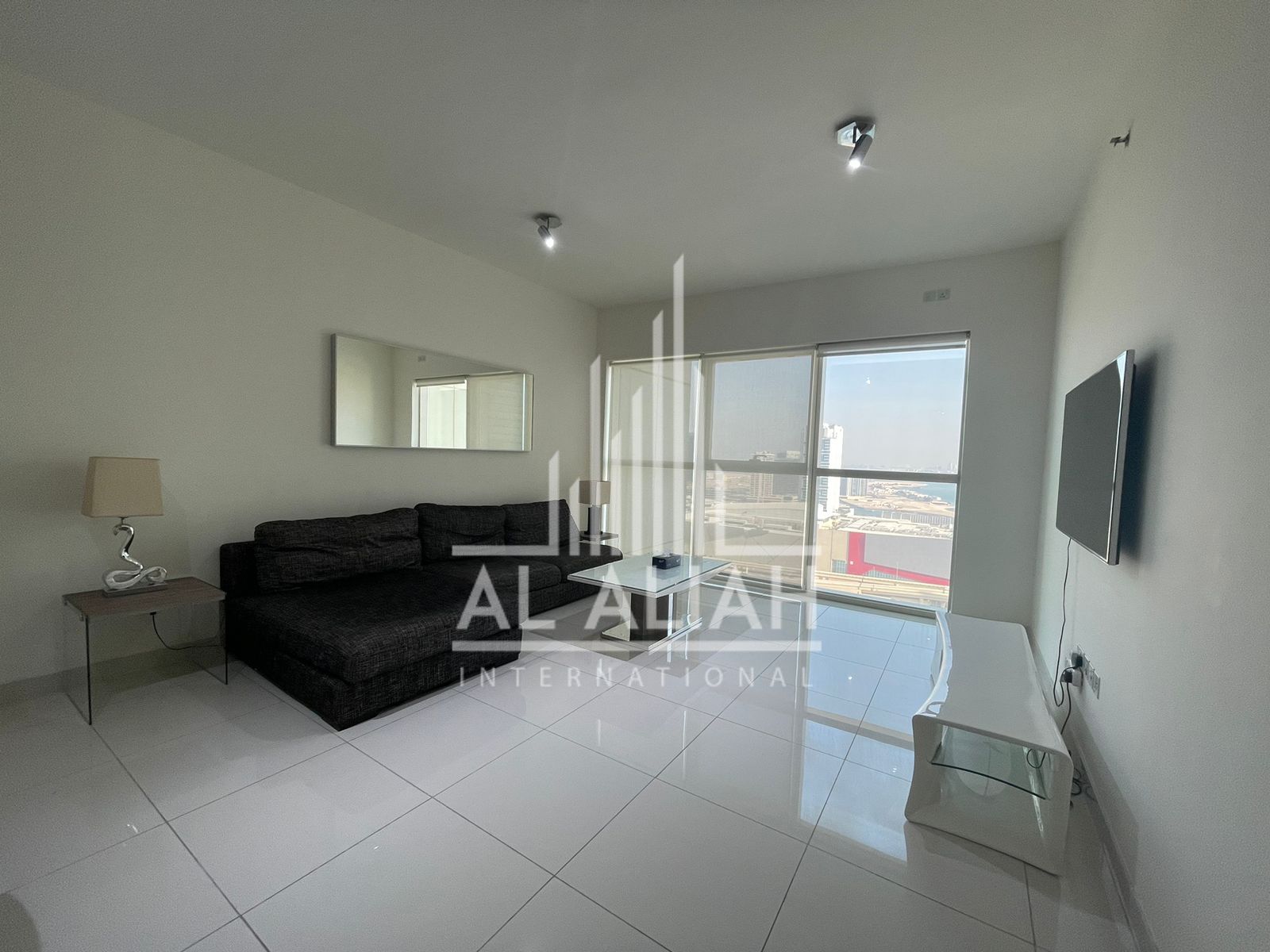 Fully Furnished 1bd | Marina Square | Vacant