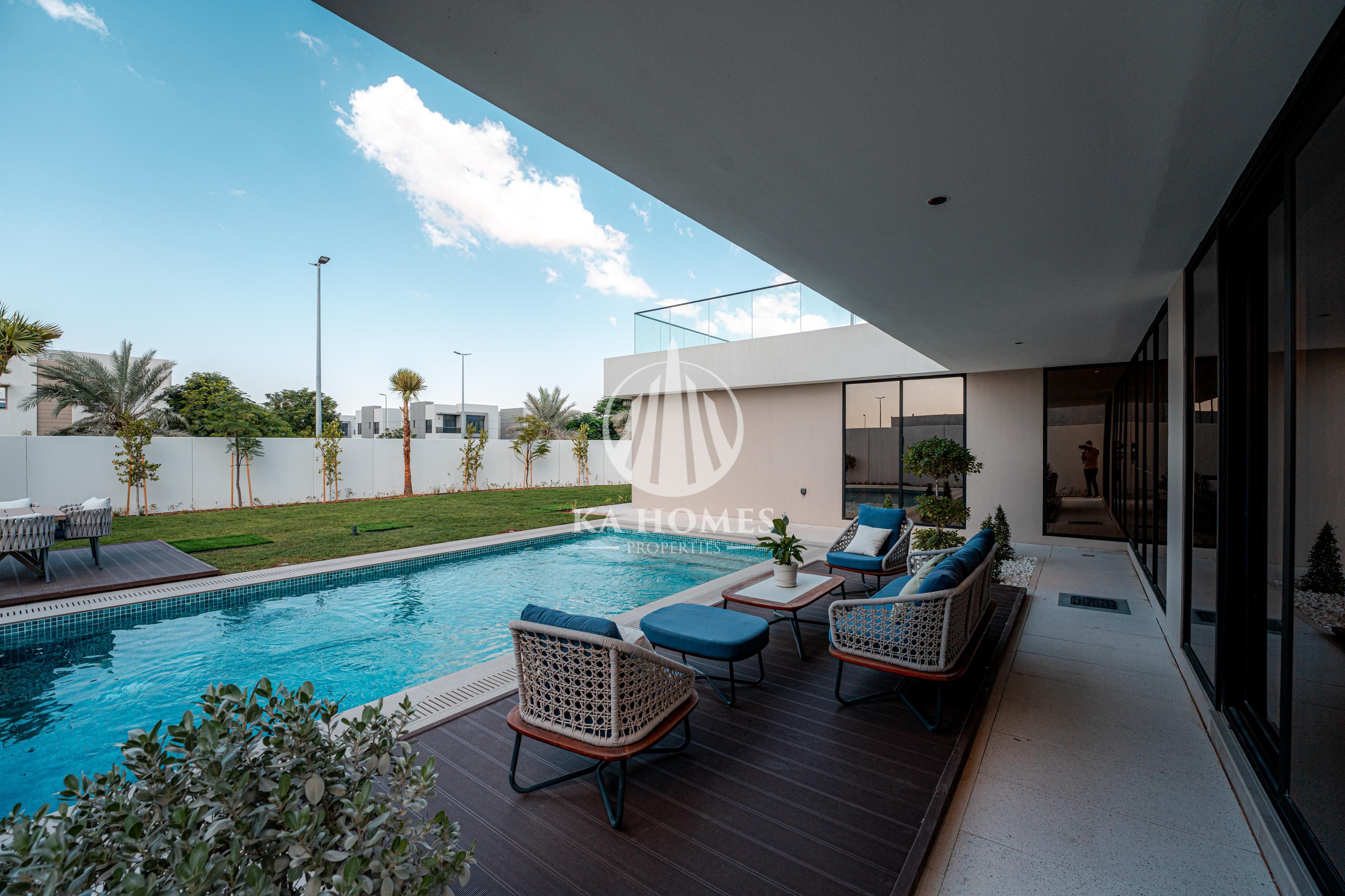 Your chance now - a ready-made 4-bedroom villa + Majlis in Sharjah is waiting for you!