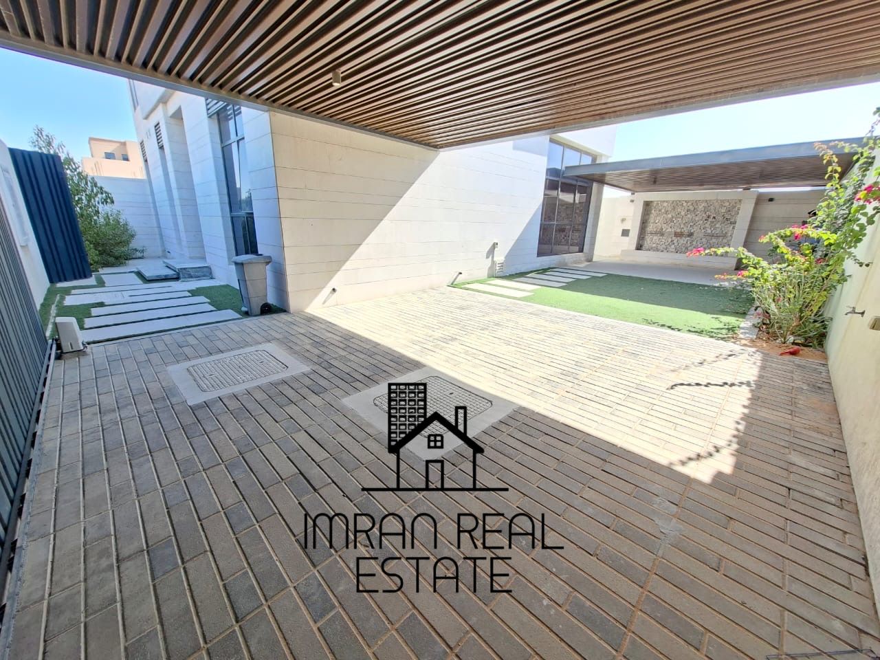 Modren Brand New Villa 4BR all Room Master Room - 7 Bathroom Private Covered Parking