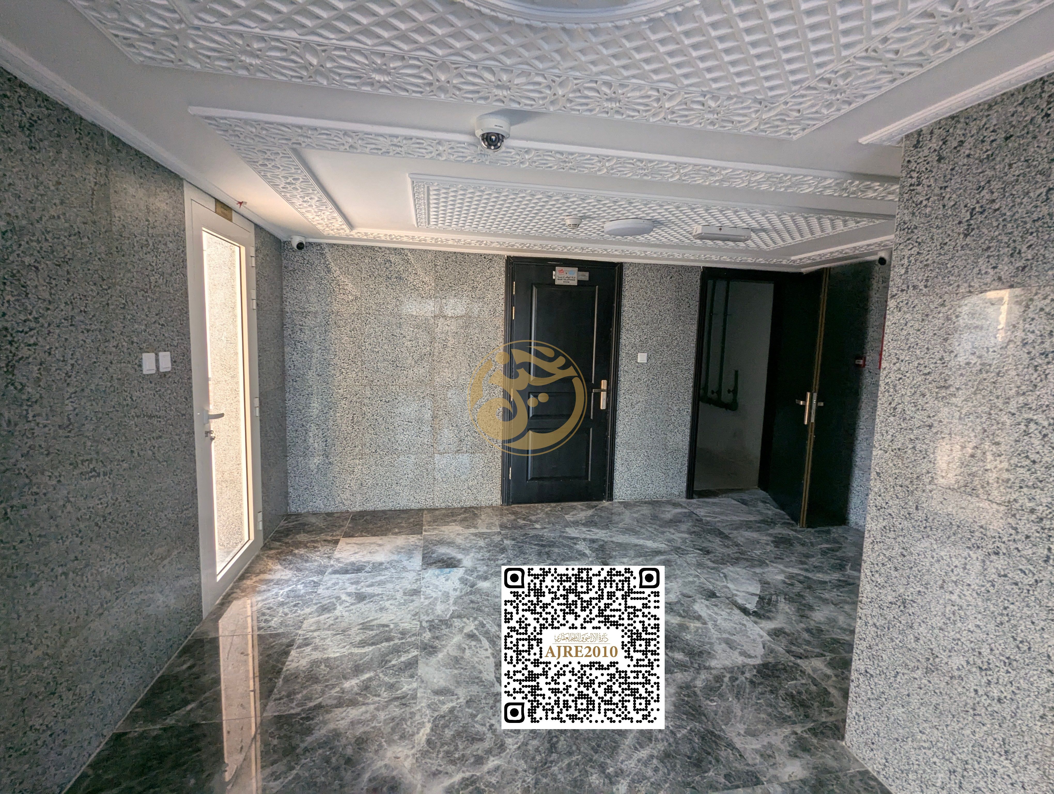 A great opportunity to own a new building with excellent income