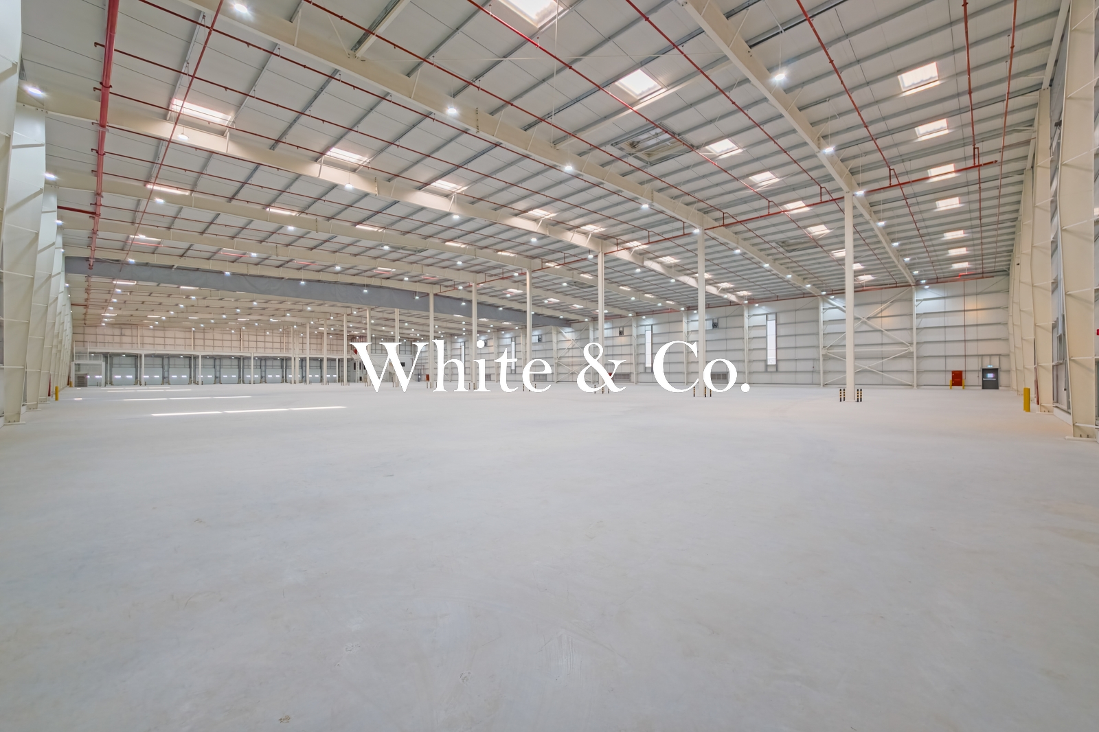 Warehouse | Grade-A Office Annex | 10 Loading Bays