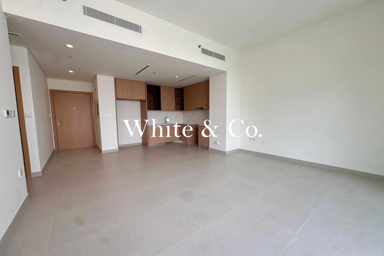 Unfurnished | Storage Room | Stunning View