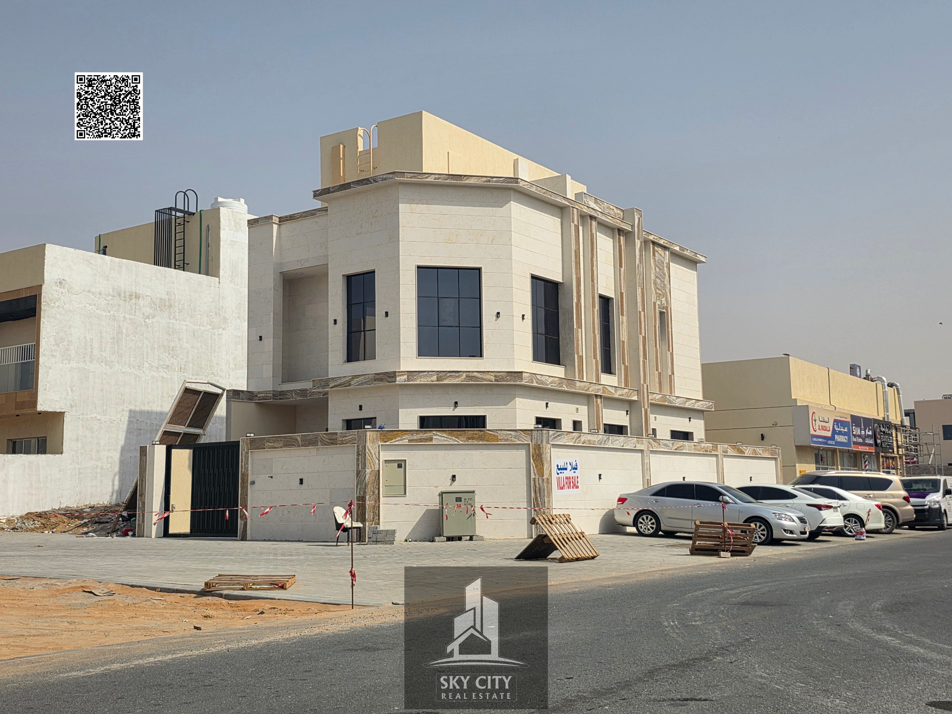 5 corner rooms, prime location near Al Qabail Mall