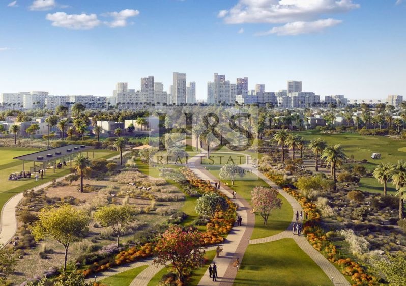 High Capital appreciation | Golf course community | Next to Al Maktoum Airport