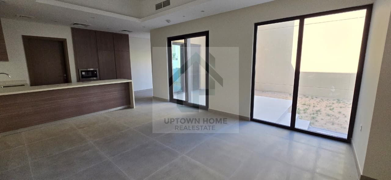 4 Bedroom Tawnhause | Corner | Freehold