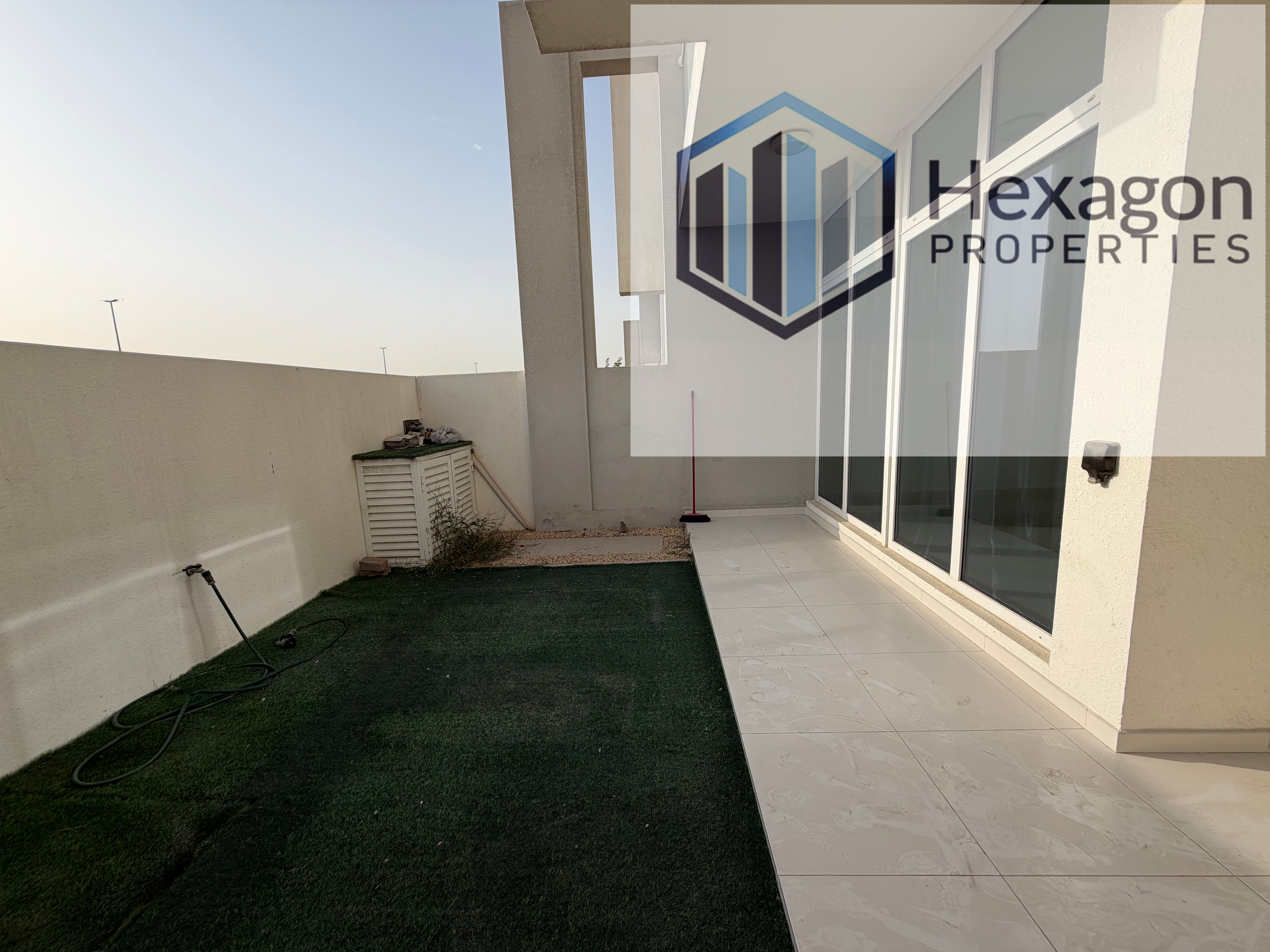 LUXURY FURNISHED 3BHK TOWNHOUSE||READY TO MOVE INN
