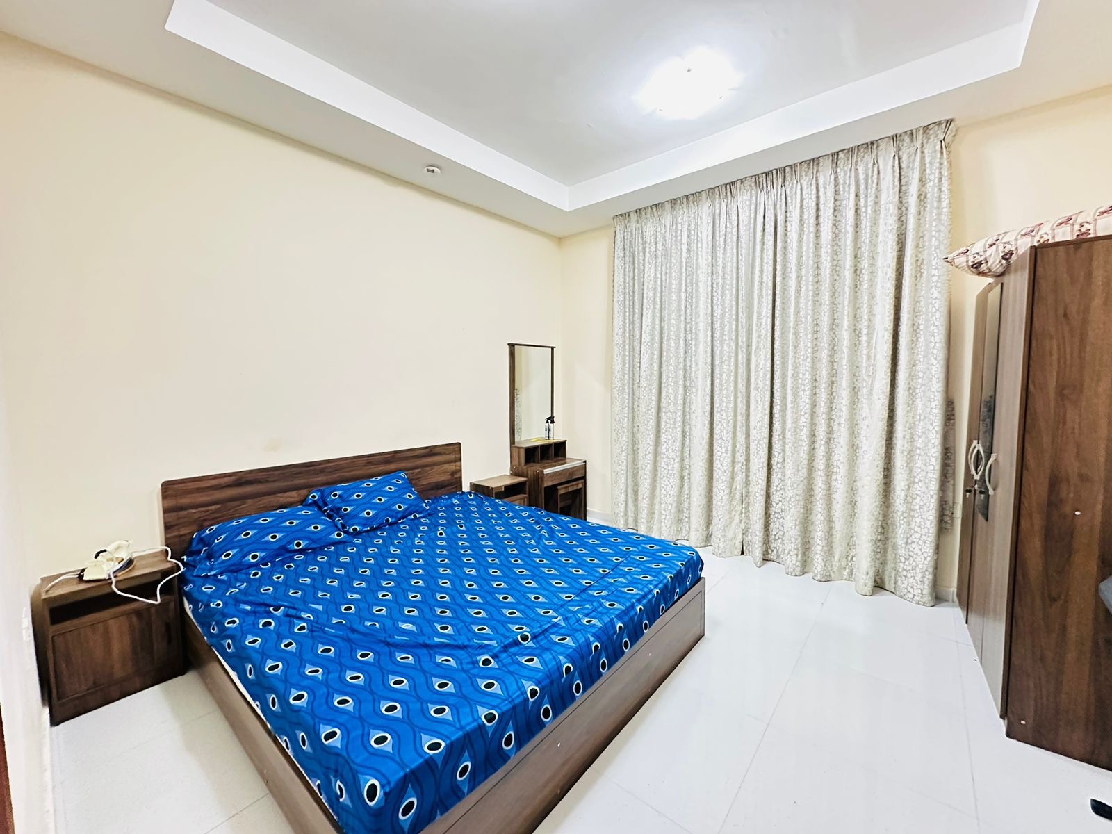 Hot offer Al qasiam one Bhk available family Bulding ready to move rent 3300