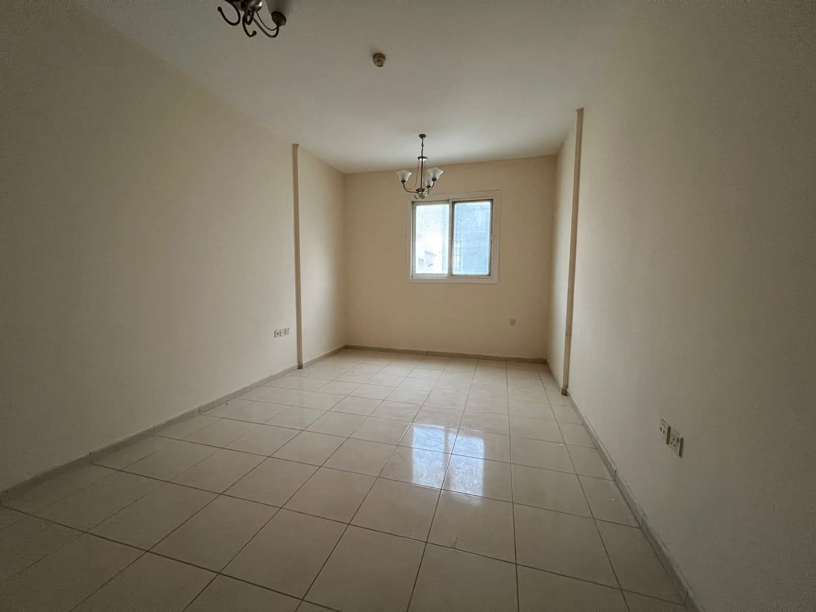 1BR in Al Qulayaah with balcony at a very attractive price, prime location close to Sharjah Corniche, near all services and next to Al Qulayaah petrol
