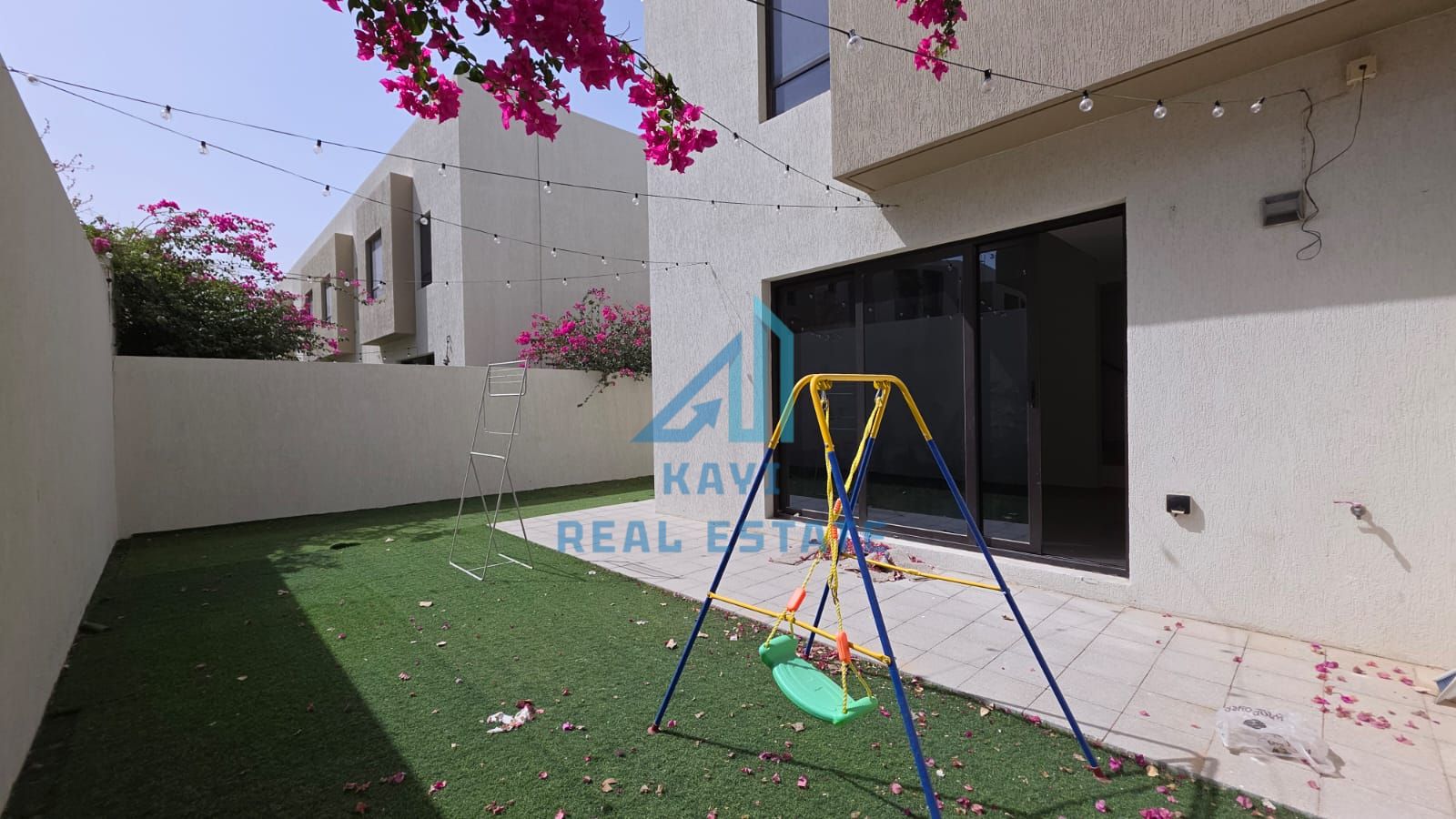 Well-Designed 3BR Townhouse | Open Living | Peaceful Community