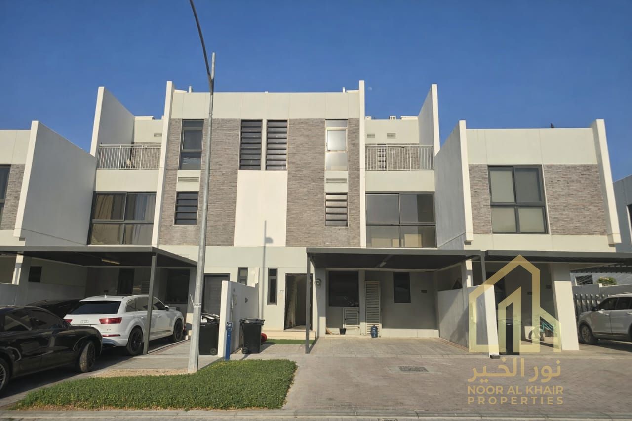 Prime Family Home | Hot Deal | Spacious 5 Bed