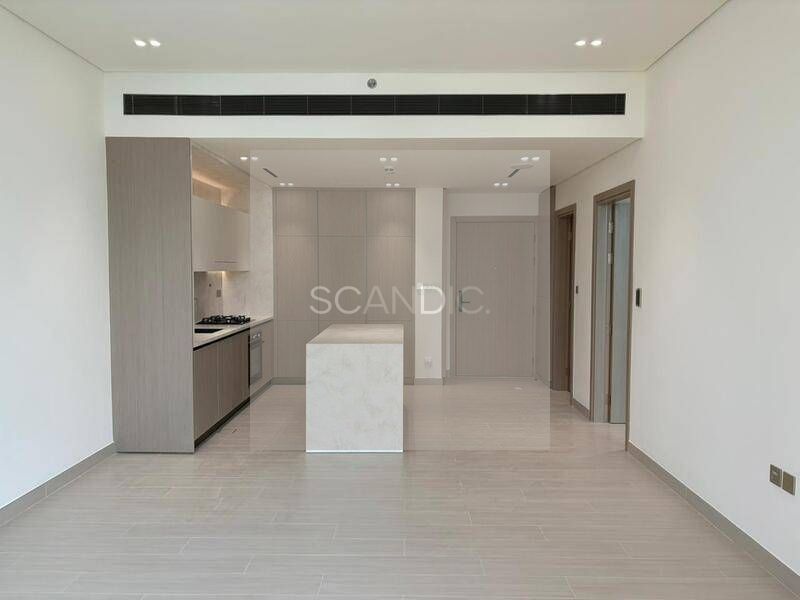Brand New | Stylish 1 BR | Vacant