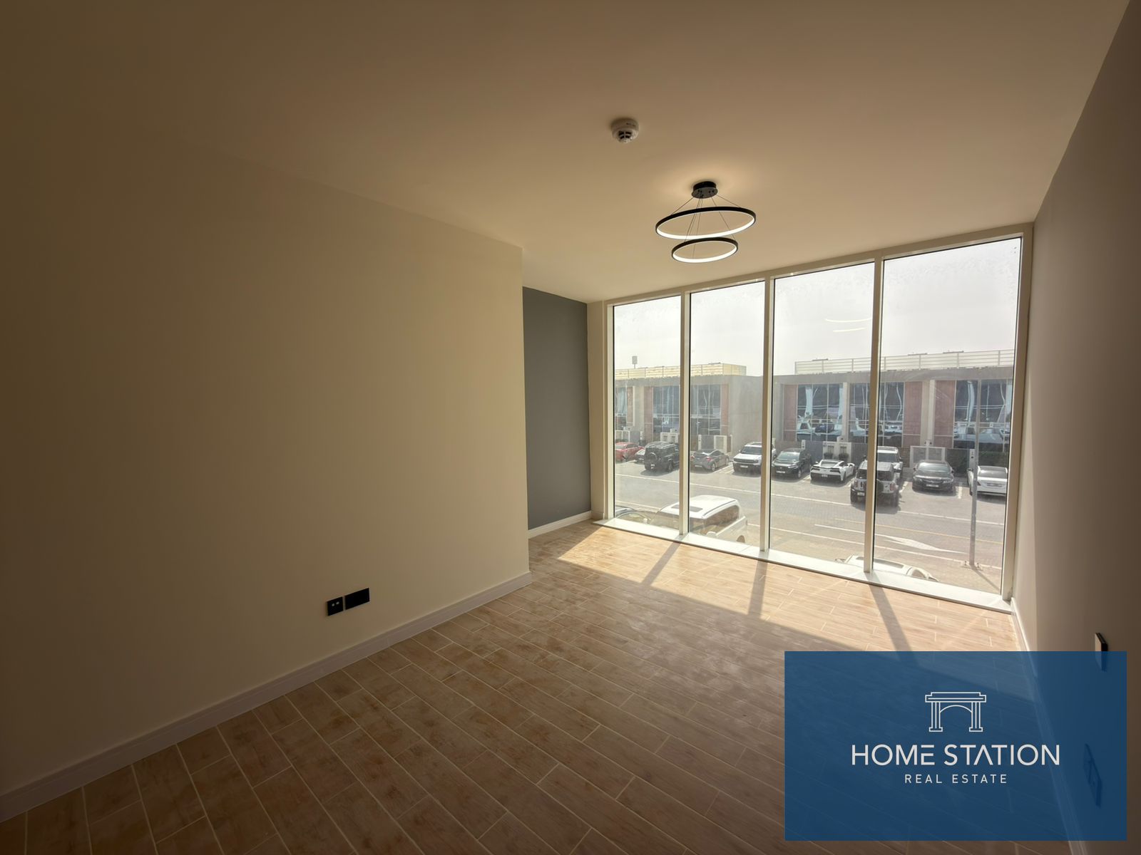 RARE UNIT | EXTENDED LOFT | BRAND NEW | FRONT PARKING