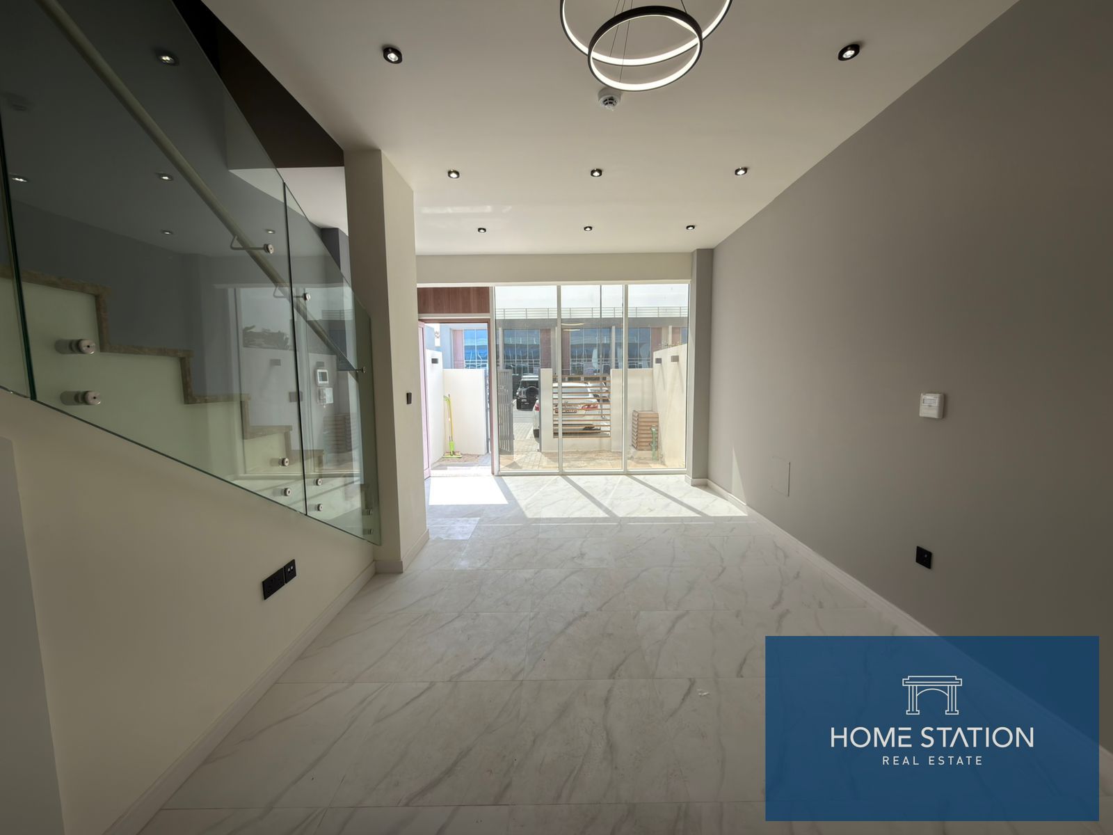 FRONT PARKING | RARE UNIT | EXTENDED LOFT | BRAND NEW