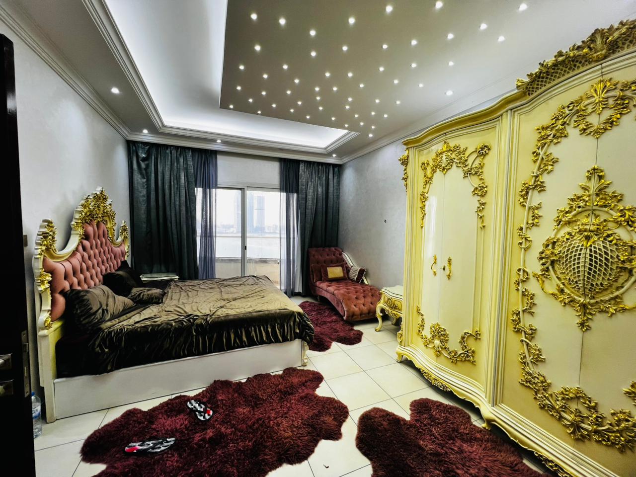 Furnished 2BR in Al Khan with sea view on Al Khan beach, free parking , gym & pool.
