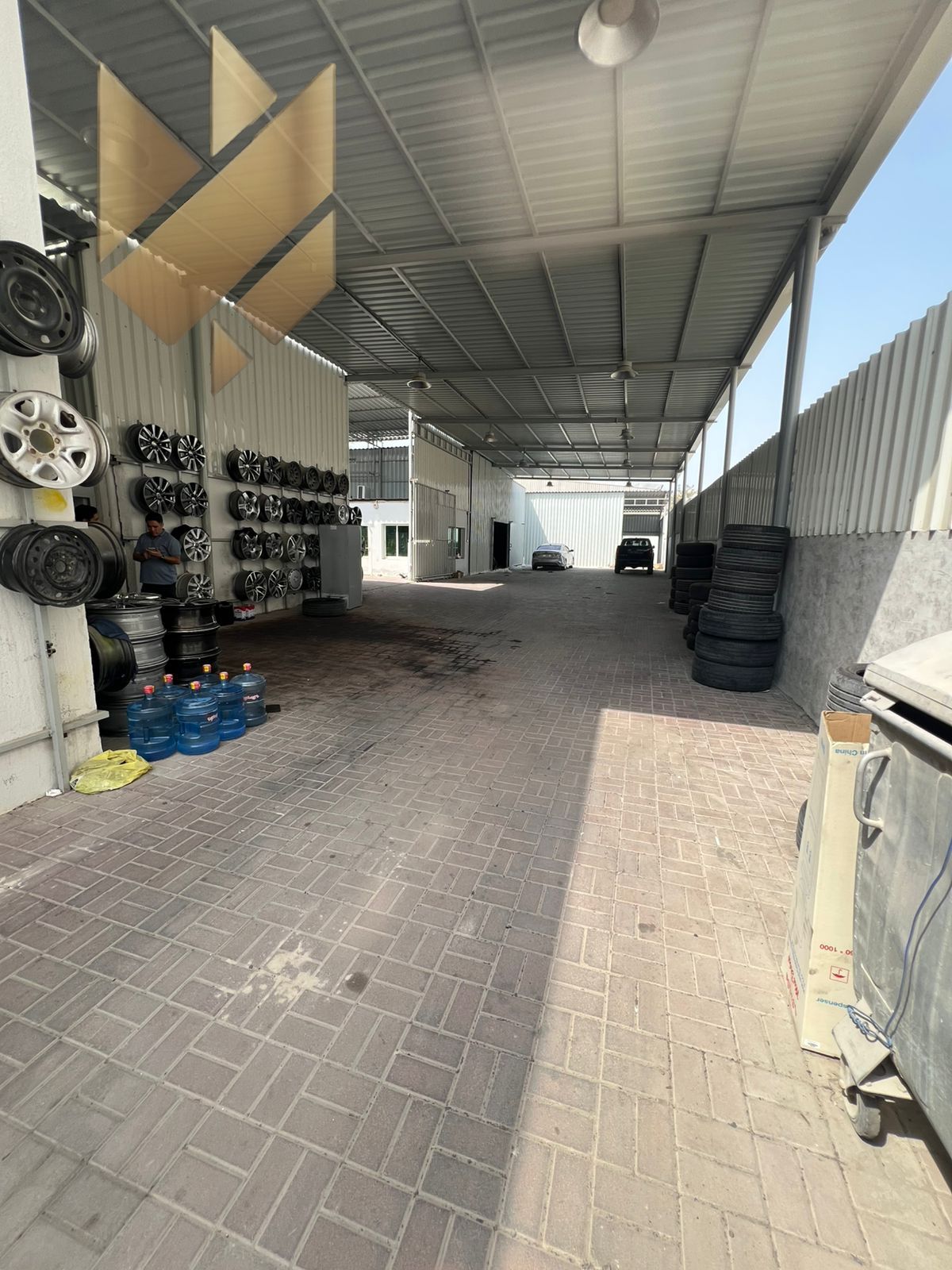 For annual rent – Factory in Industrial Area 4 – Sharjah. Excellent opportunity. Area: 20,000 sq ft.