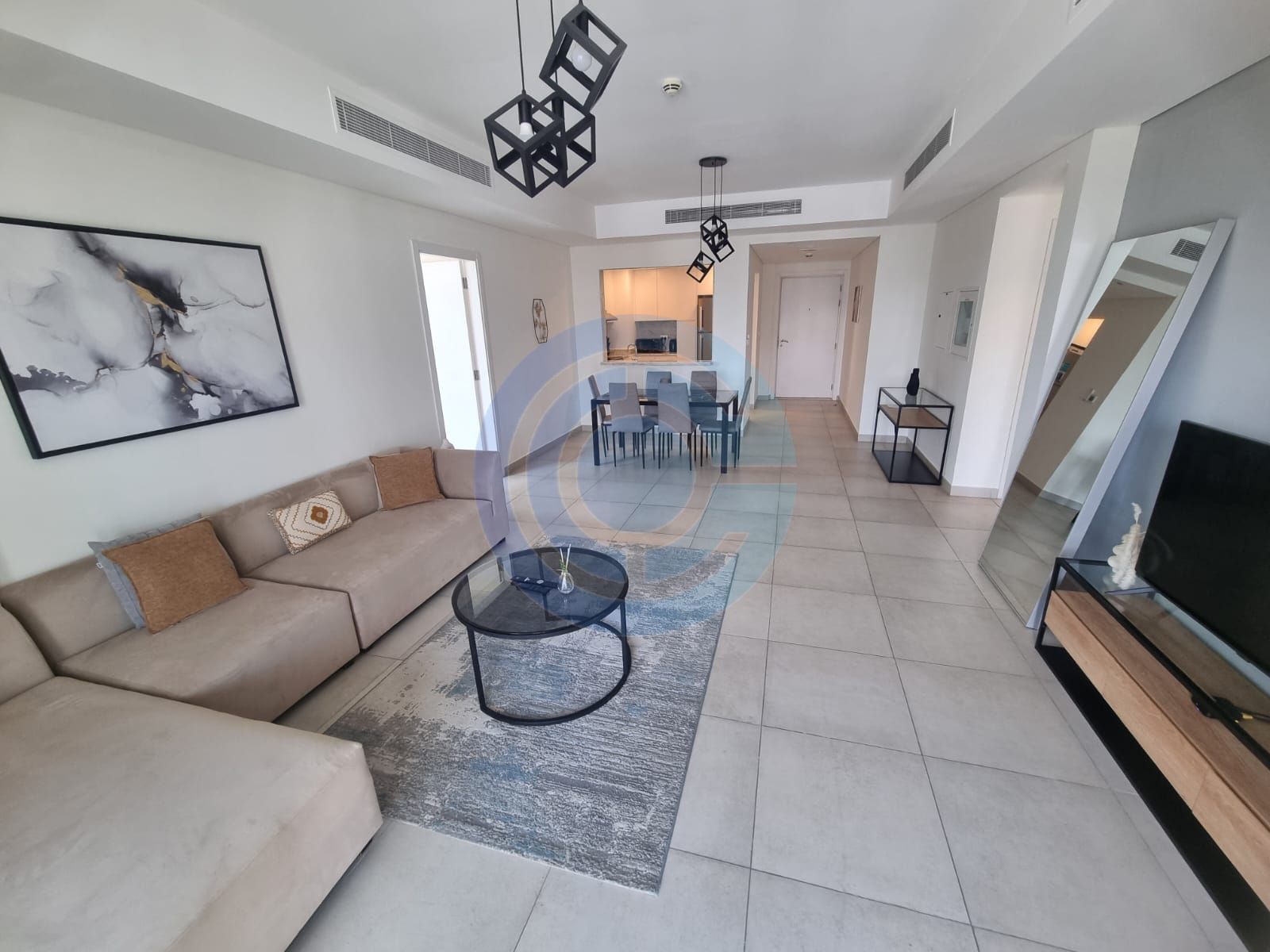 Spacious 2BR for Rent | Mid Floor | Furnished