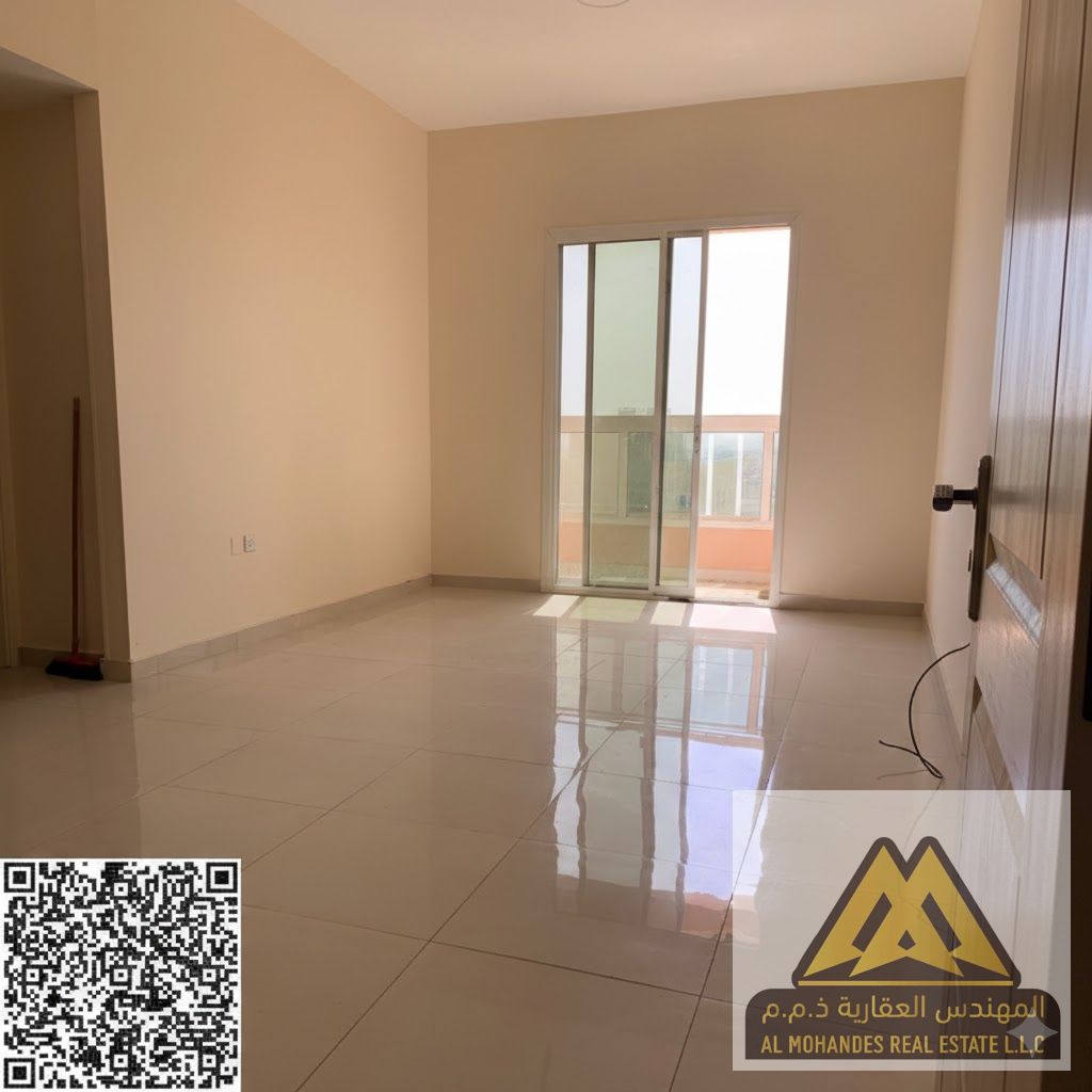 Balcony with an open view | 3 bathrooms | Flexible payment plans available in 6 installments | Easy access to Dubai due to its proximity to Sheikh Moh