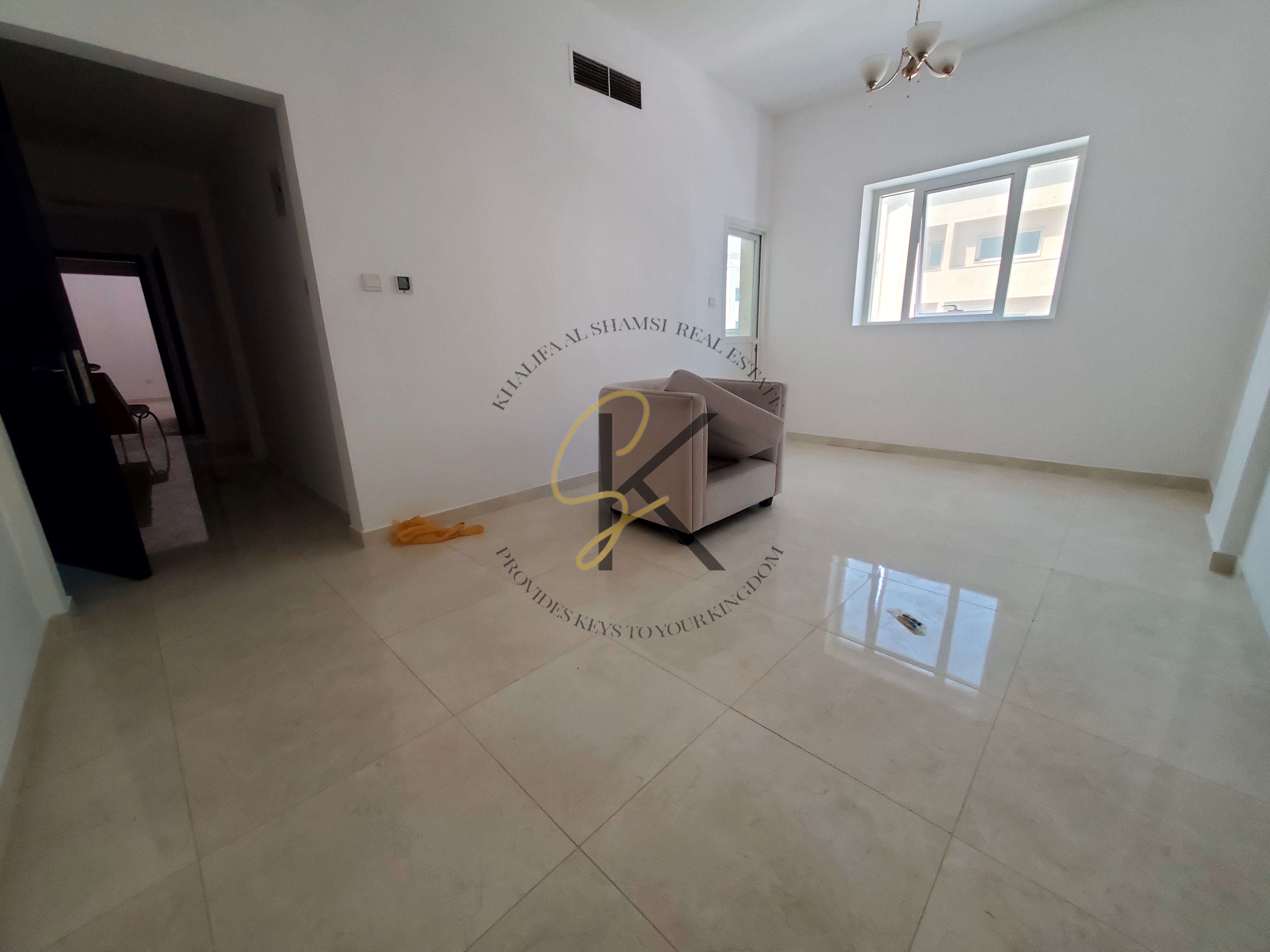 Ready To Move 2Bhk||For Family||At Prime Location||